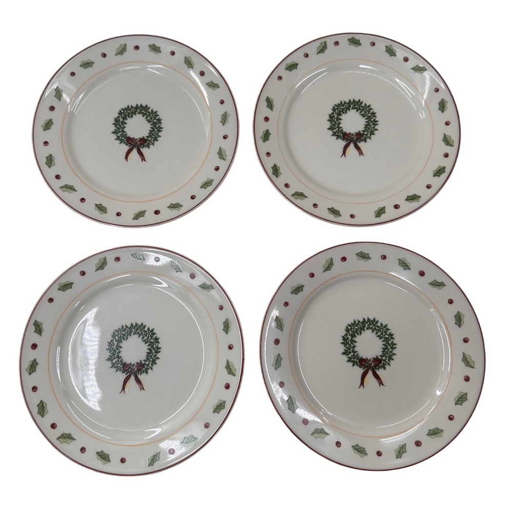 Merry Brite Christmas Plates Wreath Holly Berry Salad Dessert Set of 4 Cream‎